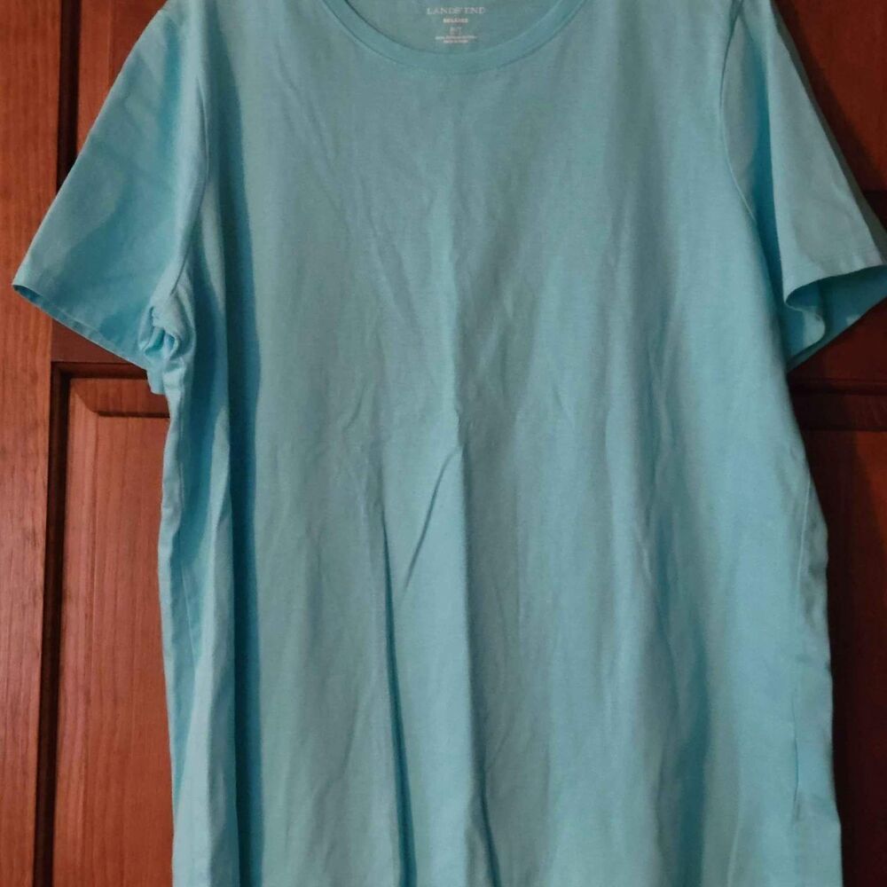 New Women's medium Lands' End tee